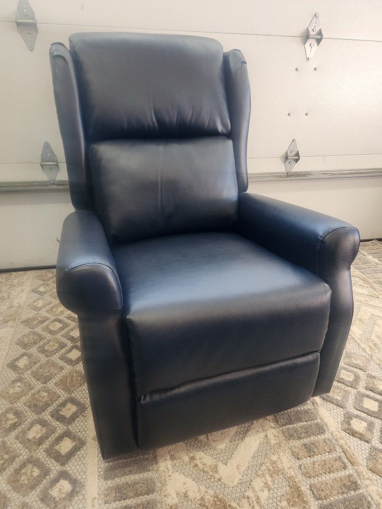 *** BRAND NEW- RECLINERS