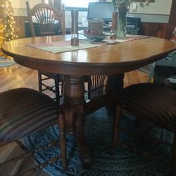 Oval Dining Room Table 