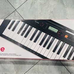 Casiotone CT-S200BK