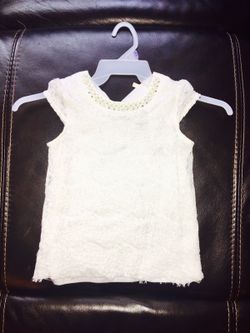 Girls shirt size 10