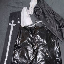 Halloween Costume The Nun