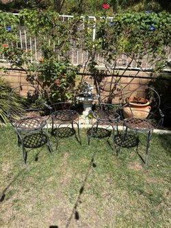 Set of 4 Wrought Iron Patio Chairs