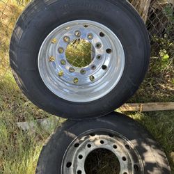 Aluminum Rims 19.5 With Used Tires 16 pieces
