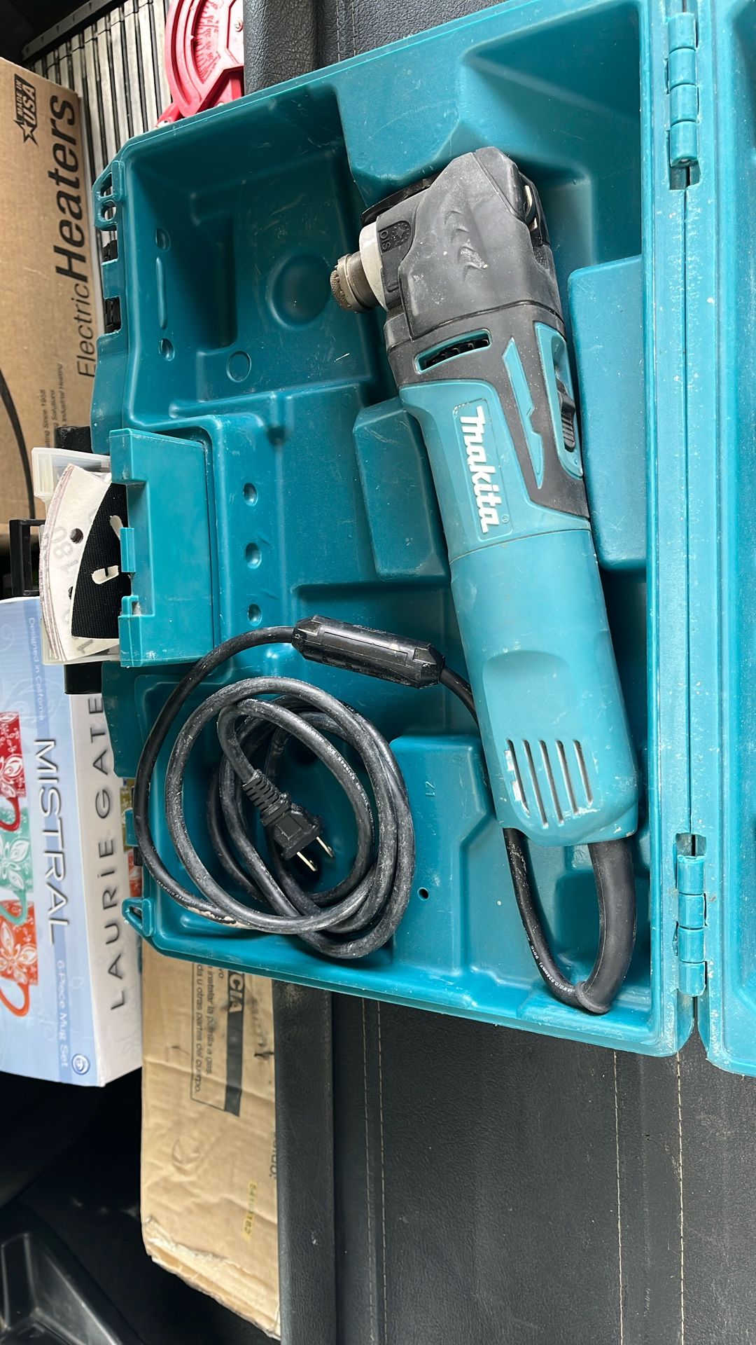Makita Oscillating Tool Kit