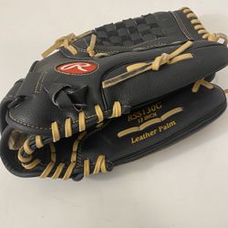 Rawlings RSB Softball Series 13” Right Hand Throw Baseball Glove Mitt, Black; RSS130C