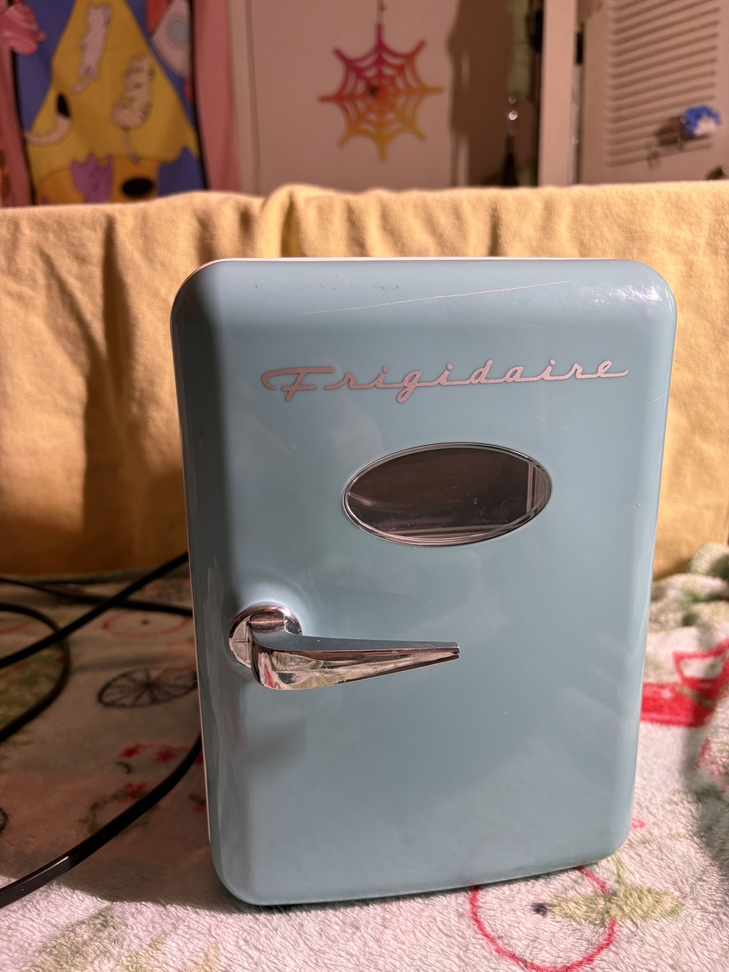 Frigidaire Mini Fridge