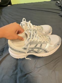 white asics gel 1130