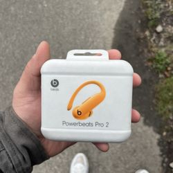 Beats Pro 2