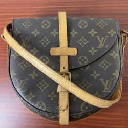 Auth Louis Vuitton Chantilly MM