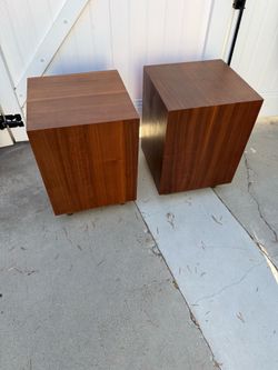 Accent tables
