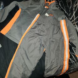 Boys 2 T Jogger Outfit