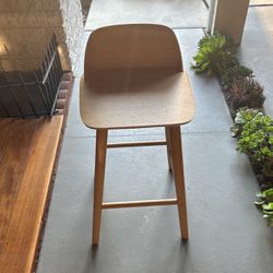 Mutto “ Nerd Bar stools “‘