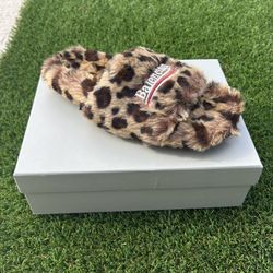 cheetah print balenciaga slides