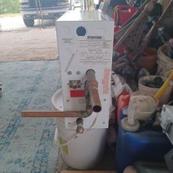 Steaming Unit  240 Volt38 Amp Max Works Good 