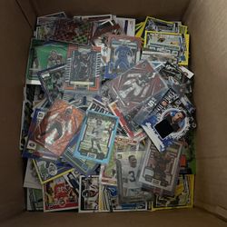 NFL Football Cards Lot PANINI