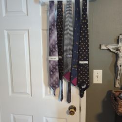  5 PCs Ties Deal