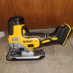 NEW DEWALT 20V MAX XR BRUSHLESS MOTOR (7 SPEED)CORDLESS VAR SPEED JIG SAW (TOOL ONLY)