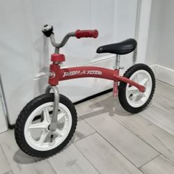 Radio Flyer Balance Bicycle For Toddlers 