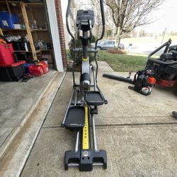 Live strong workout machine 