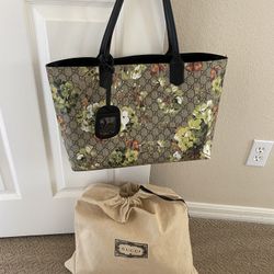 Beautiful Reversible, Tote Bag Purse