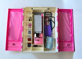 Ultimate Barbie Closet Case Wardrobe Fashionista Suitcase Hangers Travel Acc