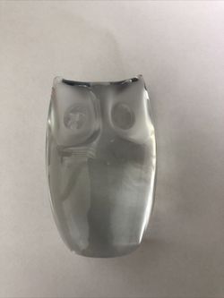 Acrylic Owl Paperweight 