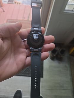 Samsung FE Smart watch