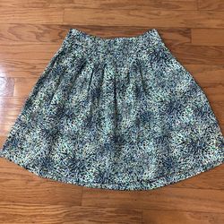 Like new Christopher & banks women skirt size M