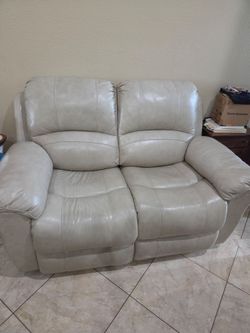 Love seat