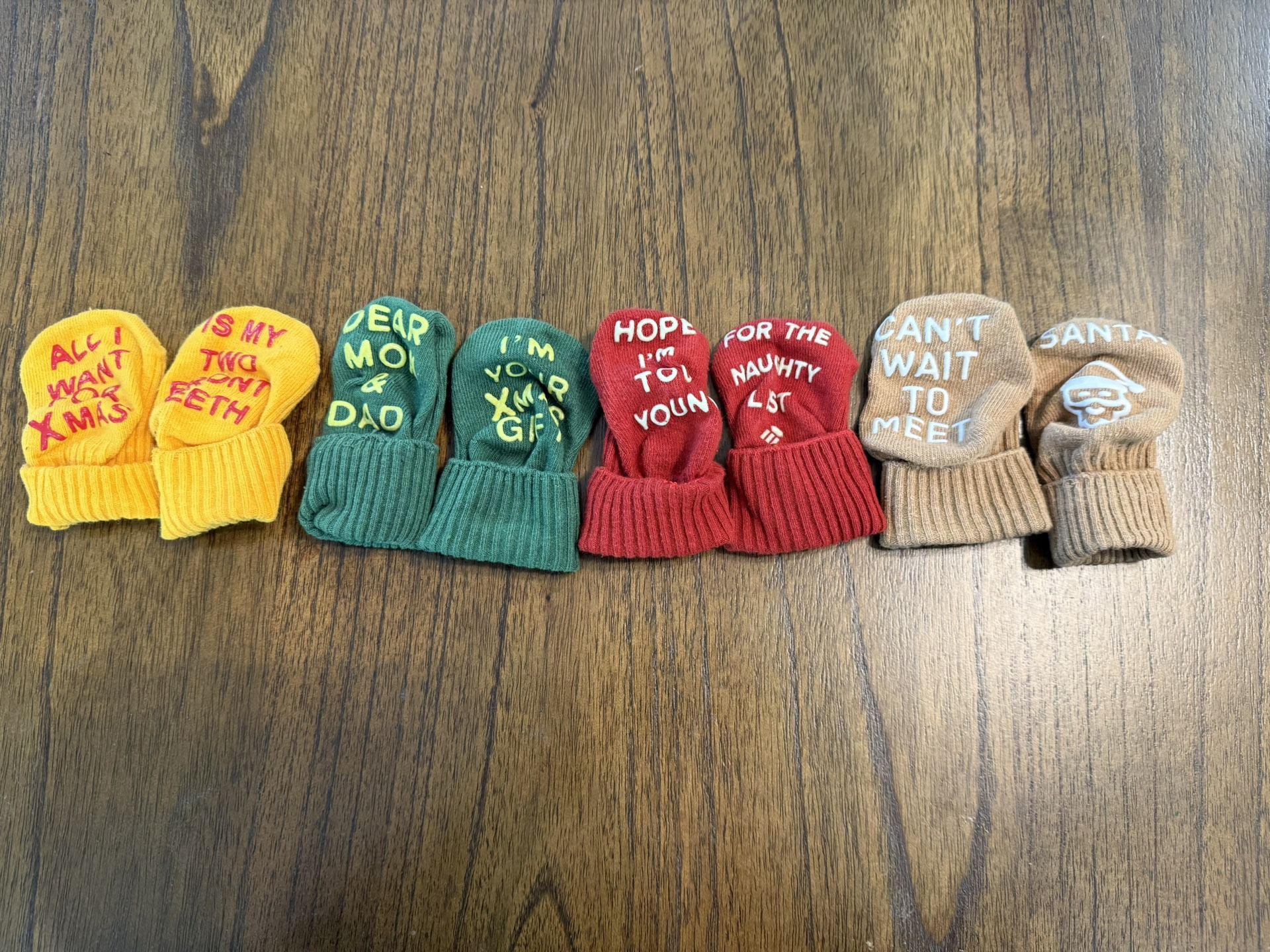 Xmas Baby Socks ๐
๐ผ$1