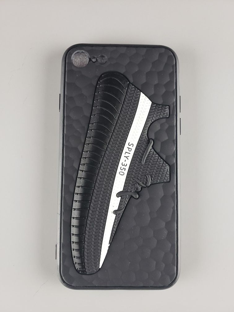 iPhone 7/8 Black and White