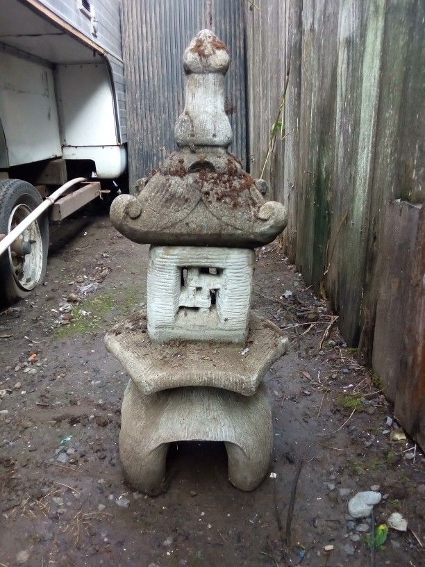 Stone Pagoda Lantern