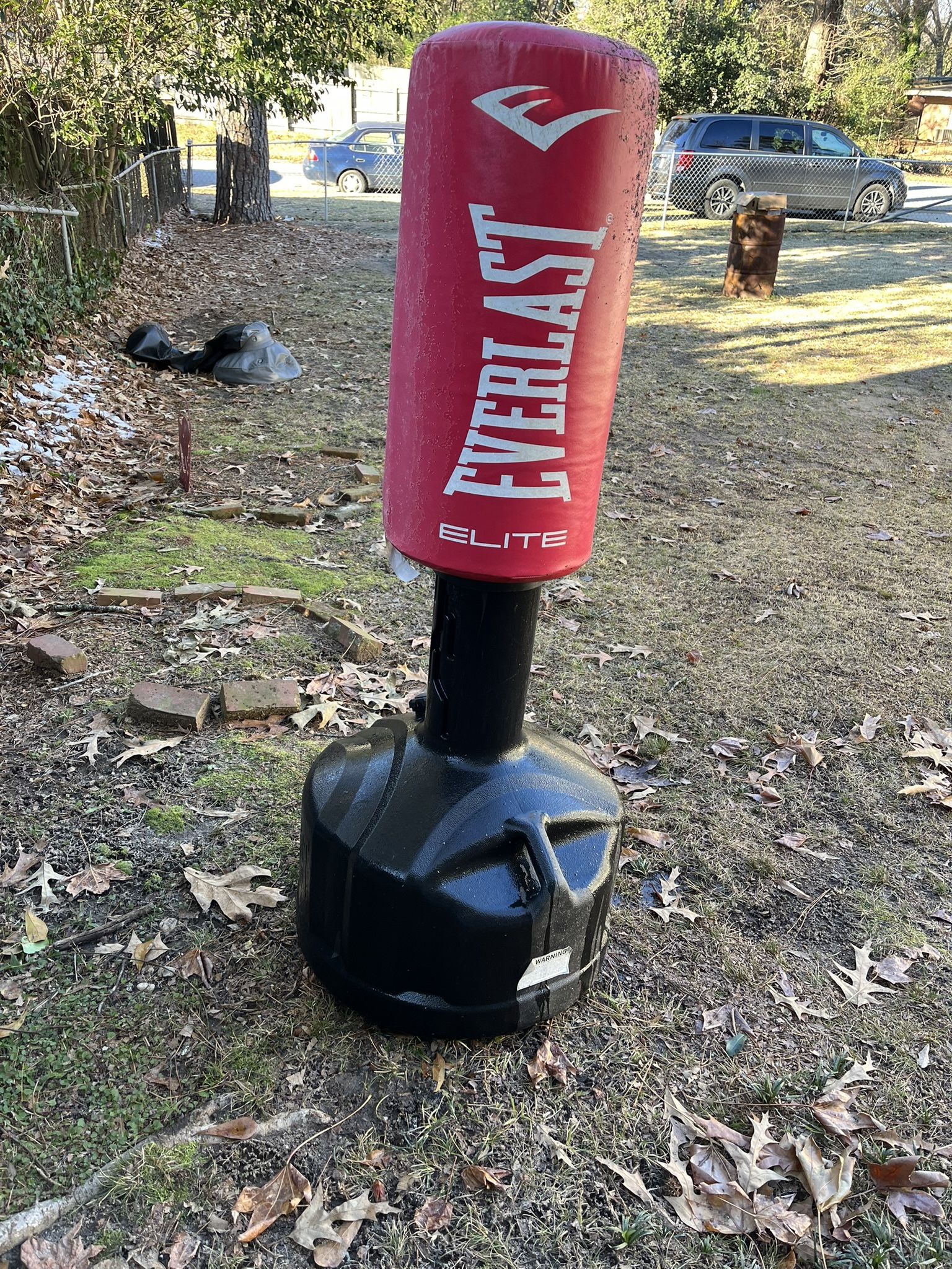 Everlast Free Standing Heavy Bag