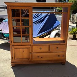 Tv Stand And Drawers 