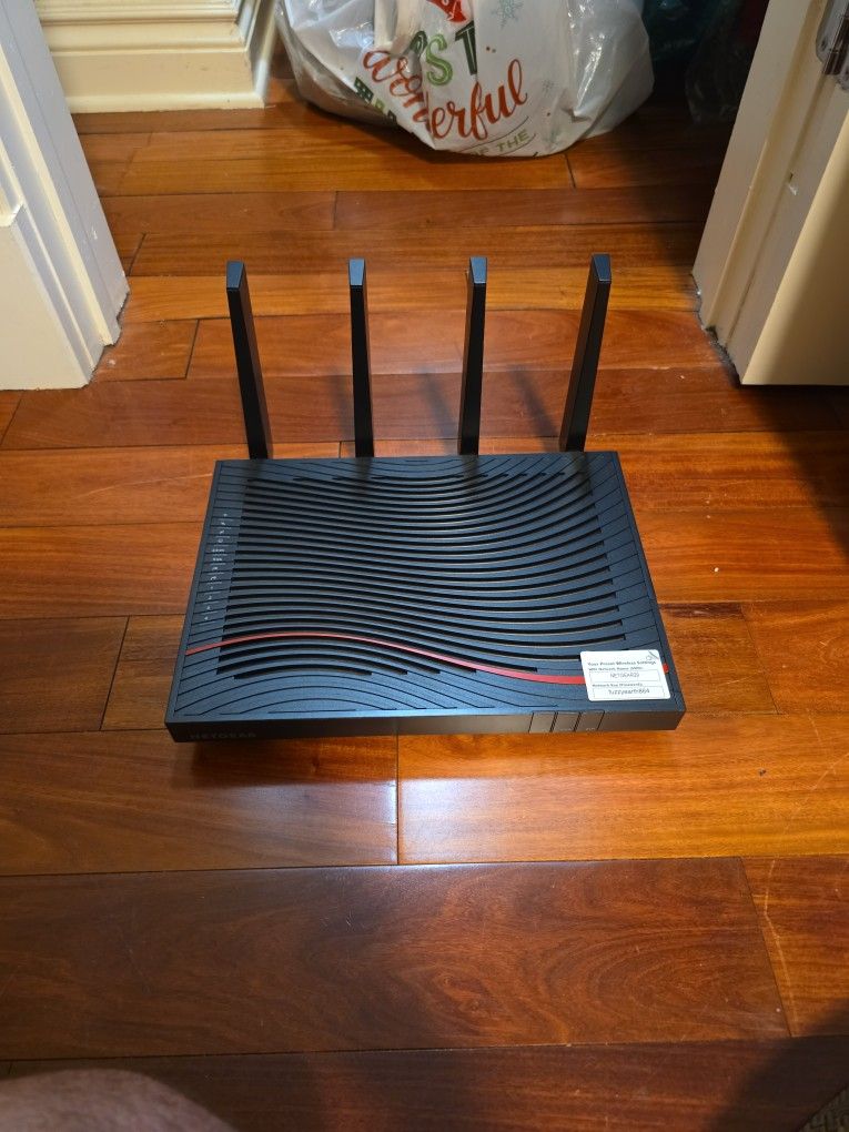 NETGEAR Nighthawk X4S C7800 WiFi Cable Modem Router – AC3200