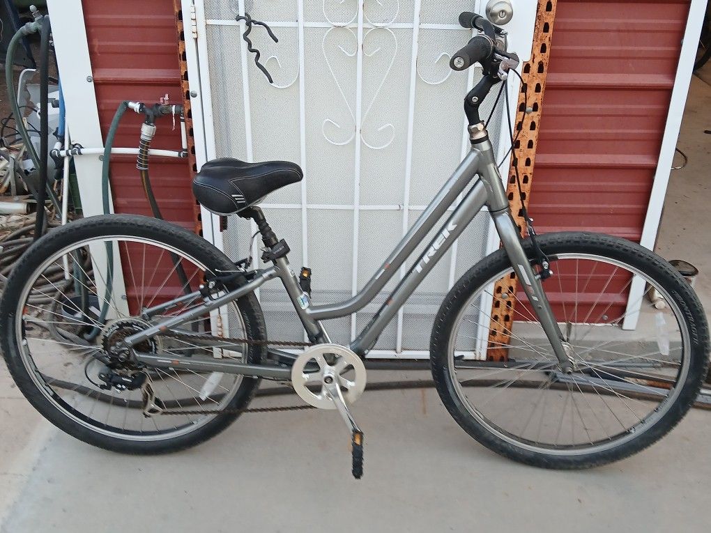 13.5 TREK Bicycle
