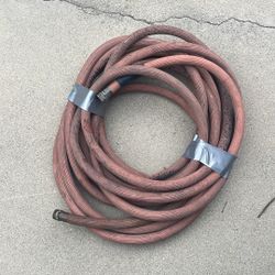 HOSE WATER HEAVY DUTY NO CRACKS 50 Feet  