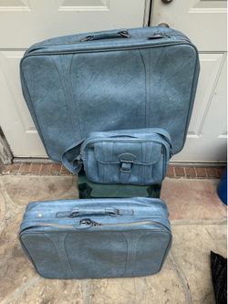 Soft-sided, 3 piece luggage set, blue