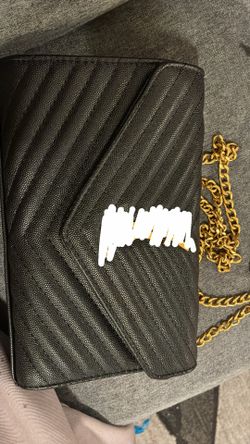 Black purse