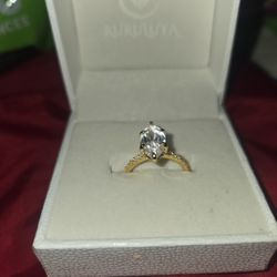 BEAUTIFUL 😍 Engagement Ring