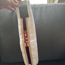 Gucci Socks Authentic (NEGOTIABLE)