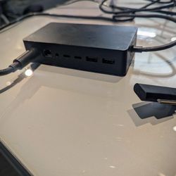 Microsoft Surface Dock 2