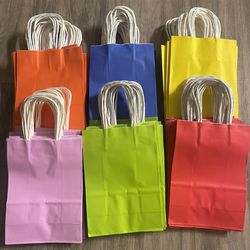 100 gift bags 