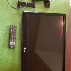LG 23 INCH TV