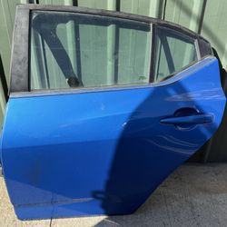 2023 Nissan Sentra Left rear door