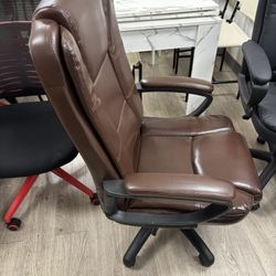 New faux leather brown office chair with wheels 