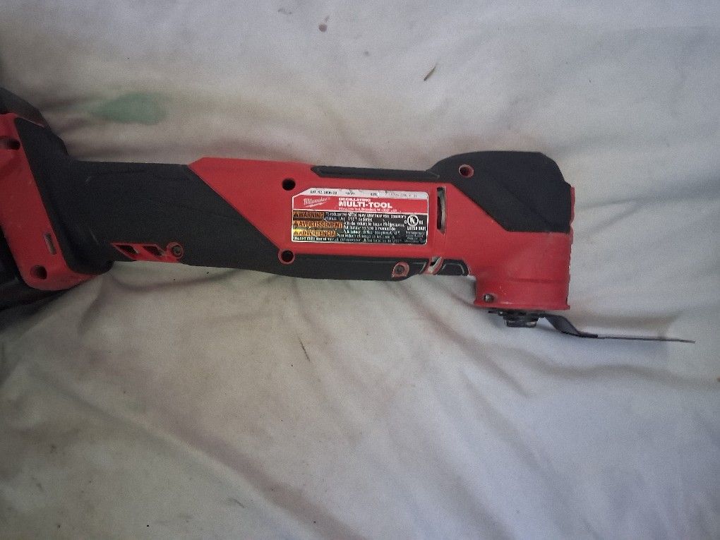 Heavy Duty Multi Tool And Battery