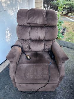 Golden electric recliner lift
