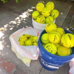 Softballs 