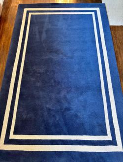 5x7 Navy Pottery Barn Teen Rug